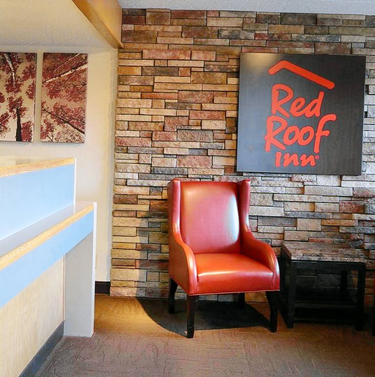 Red Roof Inn Benton Harbor - St Joseph — photo 3