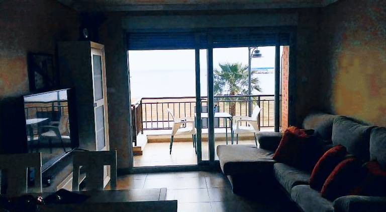 Vacation home | Beach nearby | Pets are welcome — photo 2