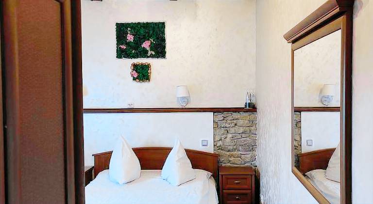 Homies Inn — photo 2