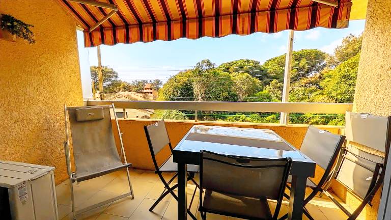 Rental apartment with yard | City view | Dogs allowed — photo 3