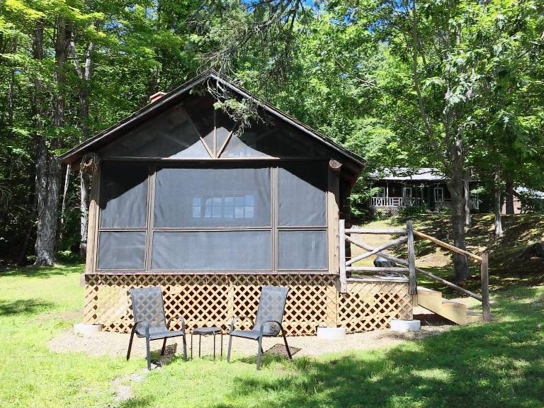 Cabin  Industry