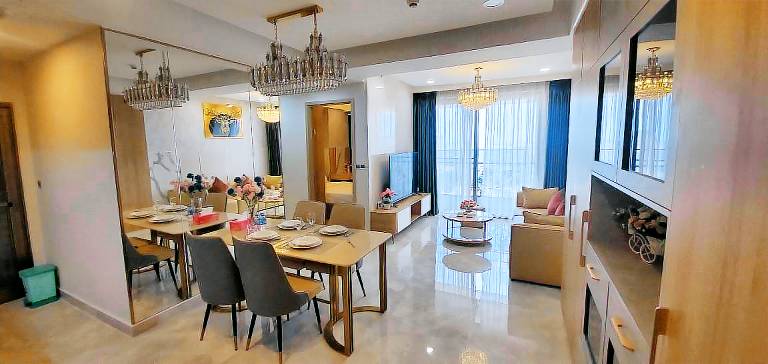 Nice holiday apartment with hot tub & pool | Good for workation | Pets are welcome in Ho Chi Minh City