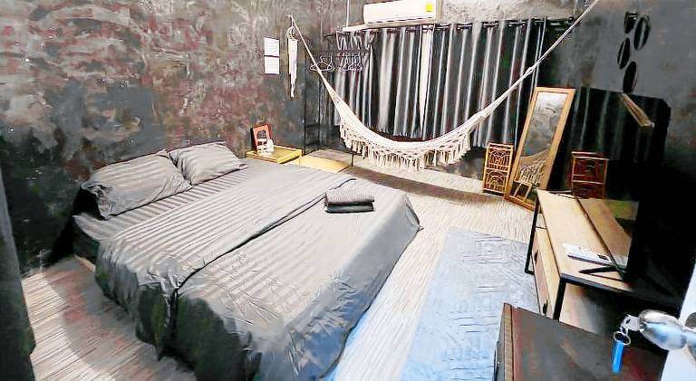 Stay Strays Hostel — photo 2