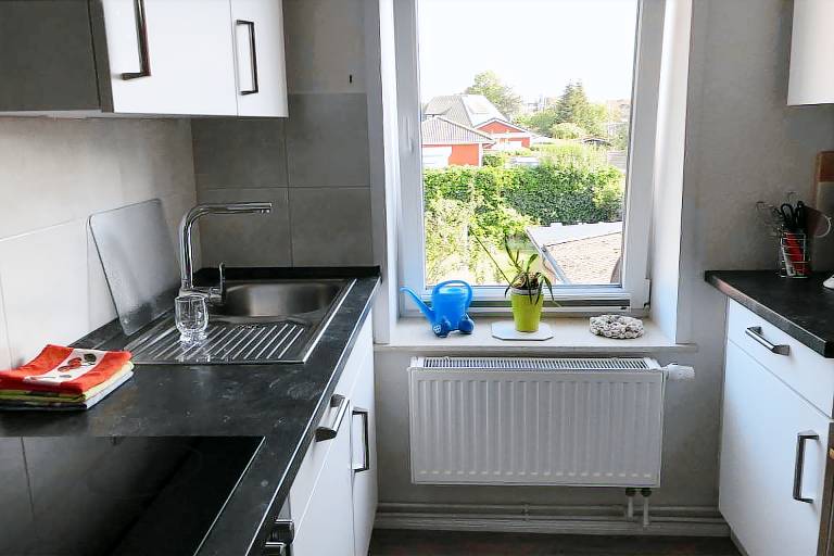 Holiday apartment with garden — photo 3