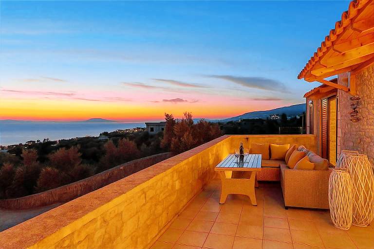 Mani Panoramic Seaviews Luxury Summer Haven