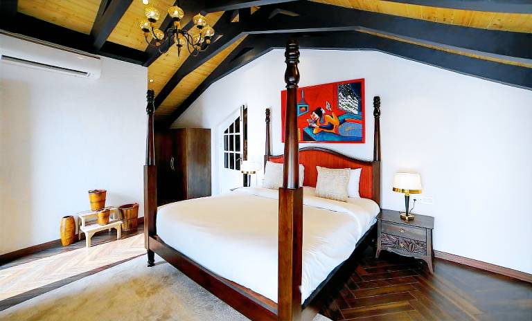 The Silverton Chalet — photo 2