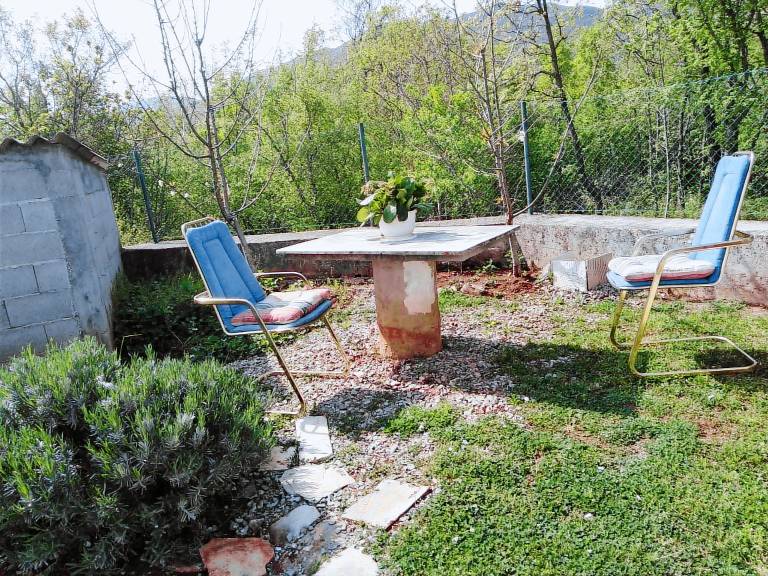 2 Zimmer Haus mit Terrasse Srijane Zagora K 22621