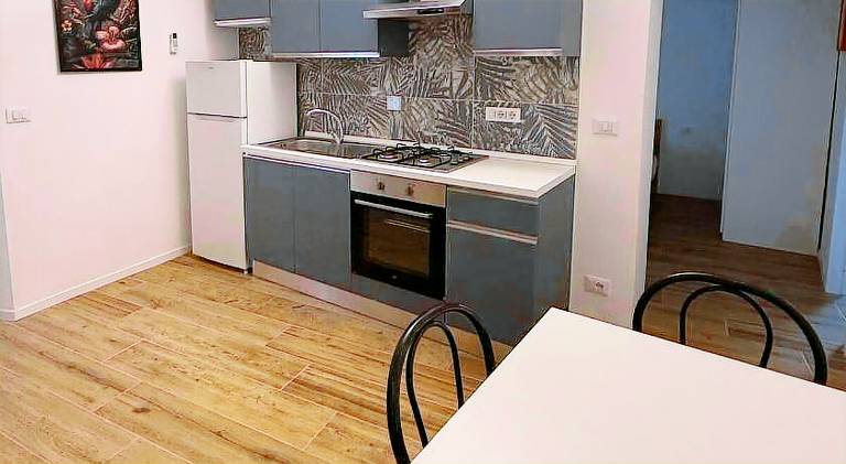 Rental apartment with 2 rooms for 4 persons — photo 3