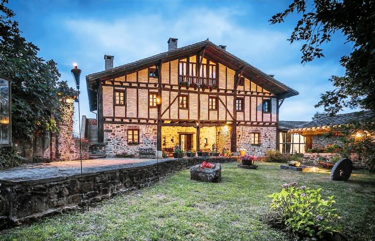 Casa Urduña / Orduña