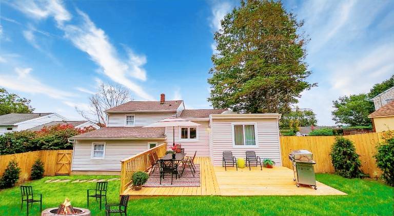 Vacation home | Dogs allowed in Fairfield, CT