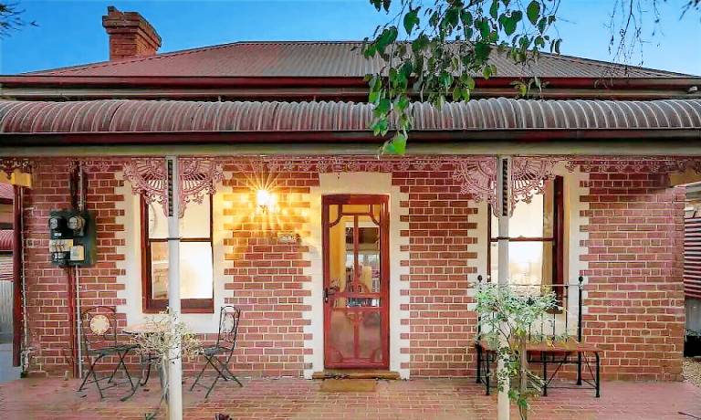 House Albury