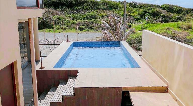 Holiday apartment with pool — photo 4