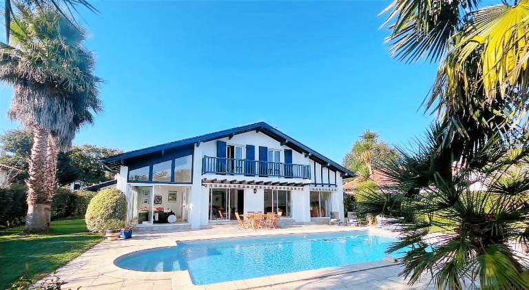 Maison de vacances Bassussarry