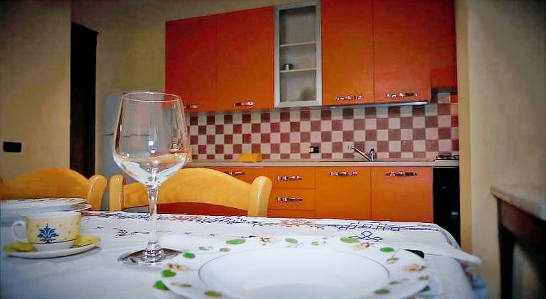 Apartment with 2 rooms for 8 persons — photo 4
