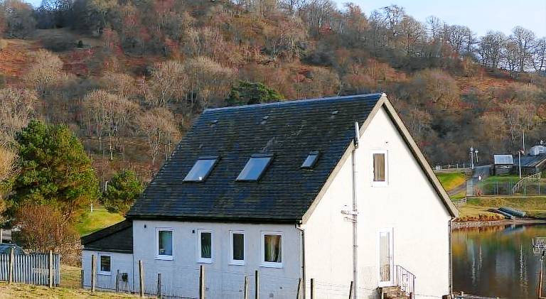 House  Comrie