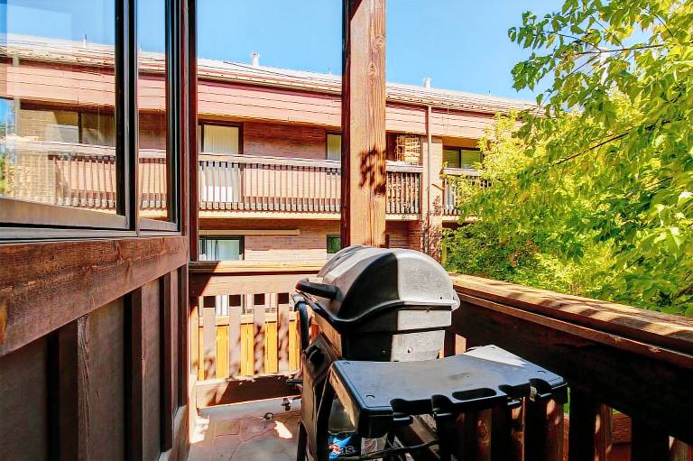 Child-friendly charming house with grill & hot tub | Mountain view | Next to the ski | Pets allowed — photo 4