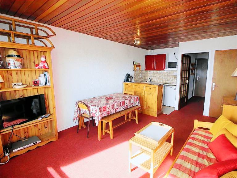 Holiday apartment with 2 rooms for 8 persons — photo 2
