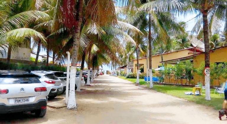 Vacation home with pool in Maragogi