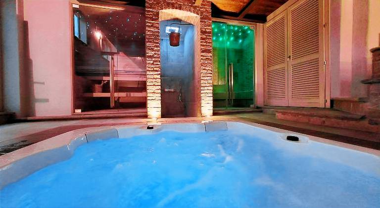 Vacation home with sauna, garden & hot tub | Suitable for remote work — photo 4