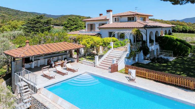 Voll ausgestattete Villa mit Garten, Terrasse und Grill | Haustierfreundlich