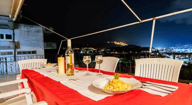 Holiday apartment with yard & terrace | Pets are welcome — photo 3