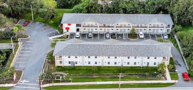 Baymont by Wyndham Ocala Suites in Ocala, FL