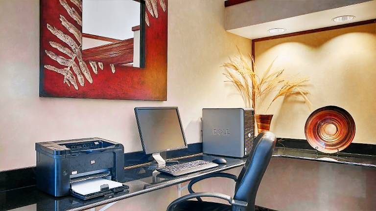SureStay Plus by Best Western Edmond — photo 5