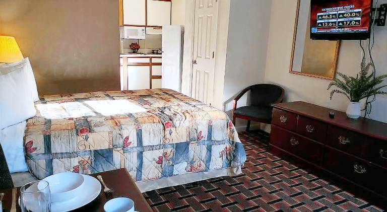 Affordable Suites Burlington — photo 2