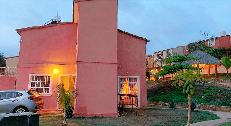 House with pool | Pets are welcome in Zihuatanejo