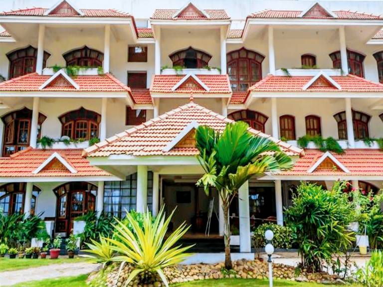 Resort Varkala Beach