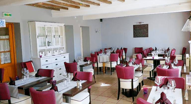LOGIS - Hotel & restaurant "L'envie des mets" — photo 3