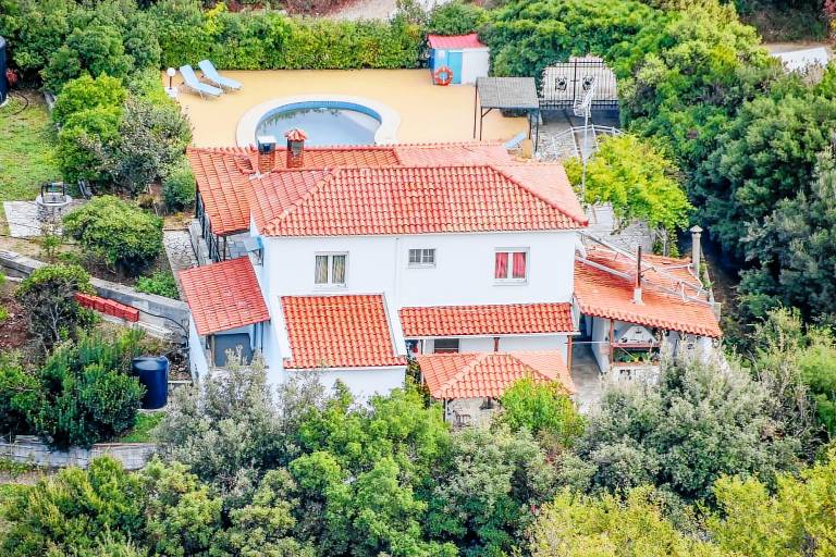 House  Skiathos