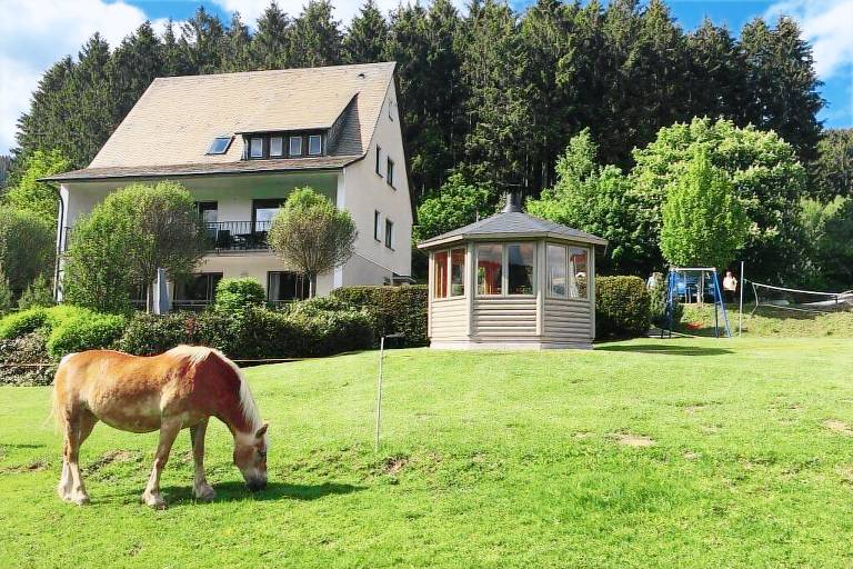 Fully equipped vacation home with sauna, barbecue & garden | Dogs allowed — photo 4