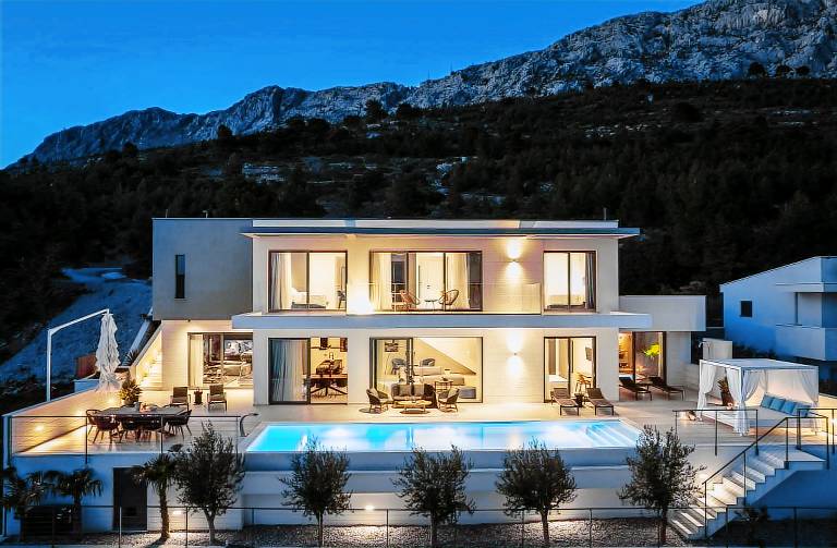 Villa  Omiš