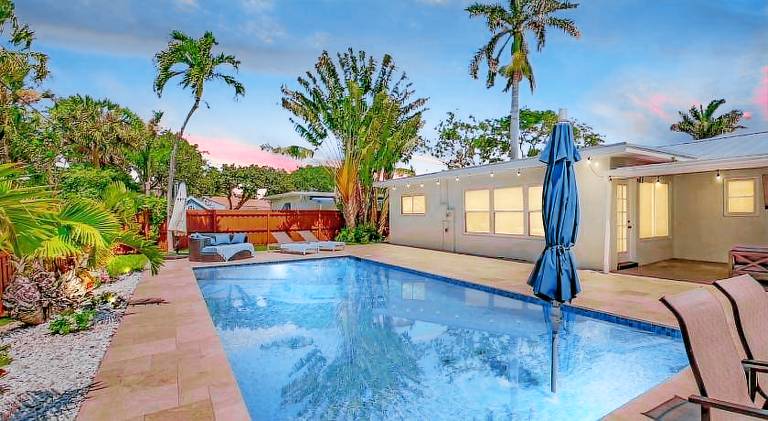 Tradewinds Ultimate Delray Beach Lifestyle 3BR2BA Home with Heated Pool — photo 5