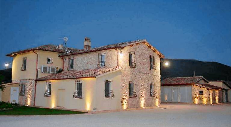 Il casale di famiglia in Montefalco