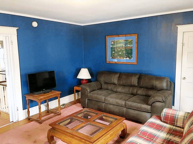 Apartment  Bennington