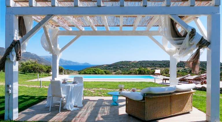 Villa with pool & jacuzzi | Dogs allowed in Alghero