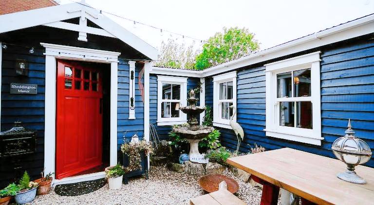 Sheddington Manor - 2 Bedroom Guest House & Cinema — photo 5