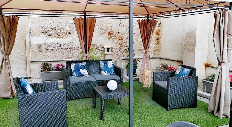 Logis Hotel La Tourelle du Beffroi — photo 4