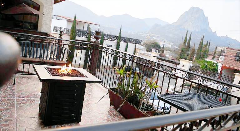 Hotel Villa Bernal