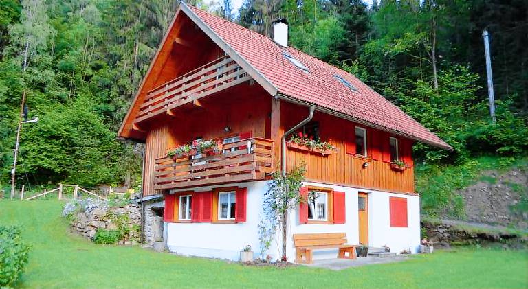 Vacation home | Pets allowed in Wolfsberg