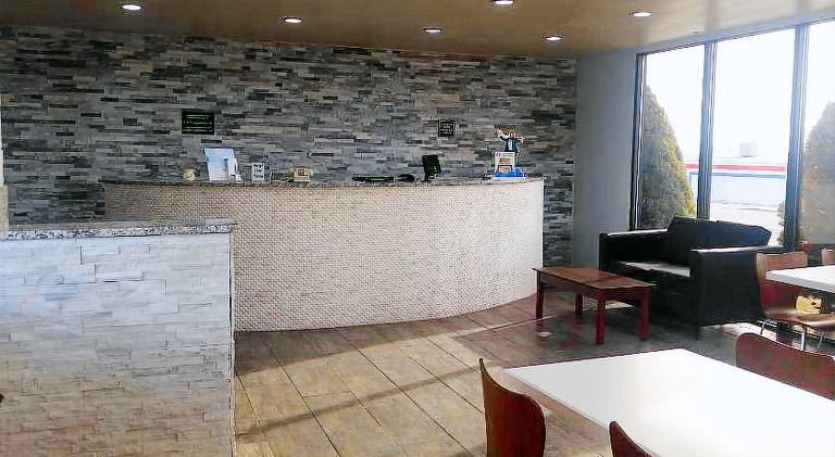 Super 8 By Wyndham Wendover — photo 4