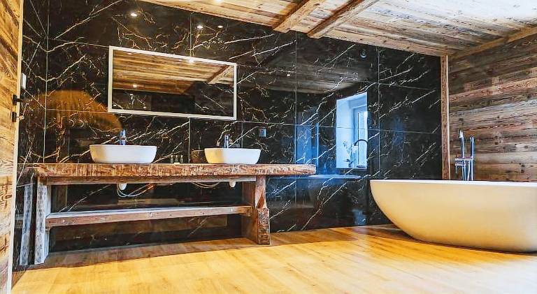 La Charbonniere, grand gite haut-de-gamme avec jacuzzi et sauna — photo 2