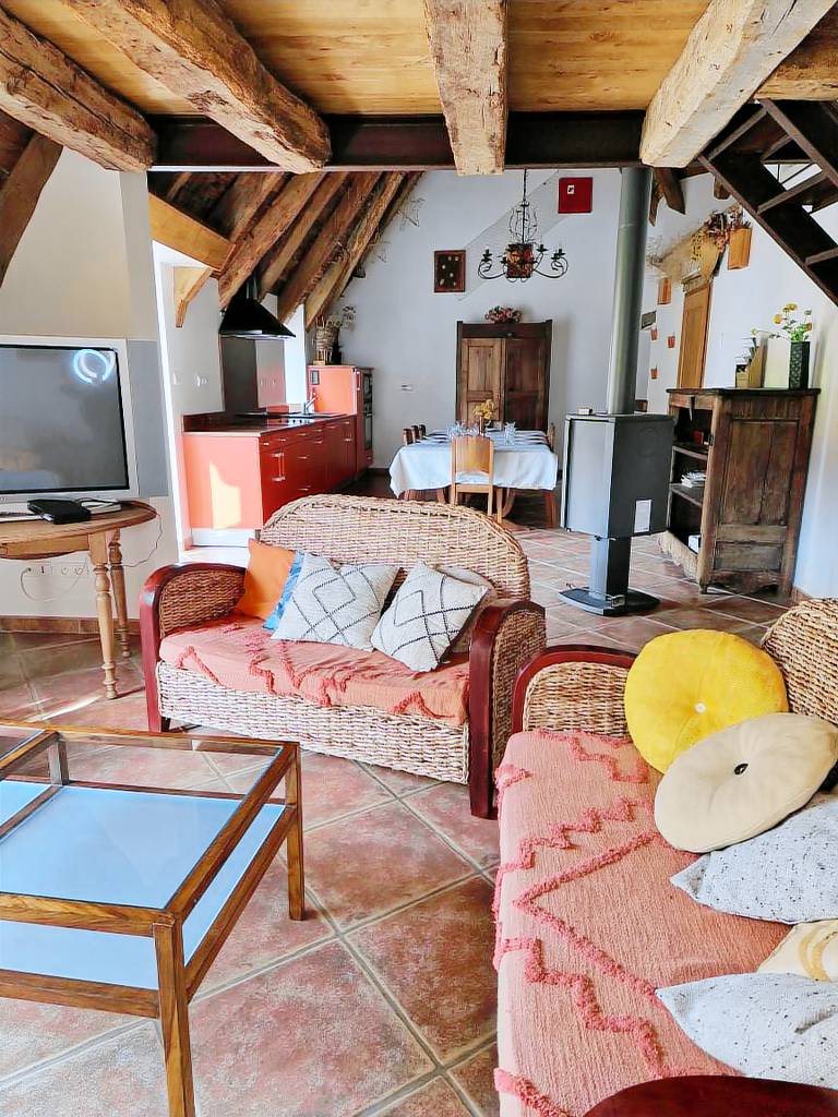 Maison de vacances Montsalvy