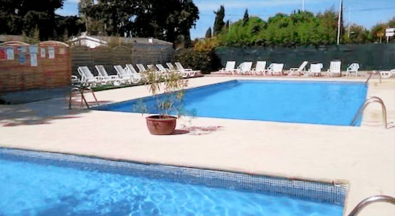 Mobilhome 6 personnes climatise — photo 3