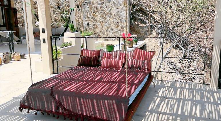 Villa with pool — photo 3