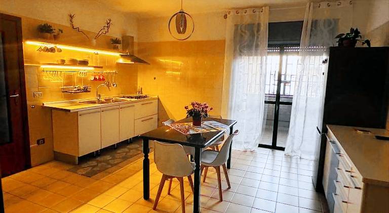Holiday apartment with patio — photo 2