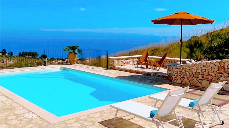 Sea view villa with panoramic pool near Scopello — photo 2