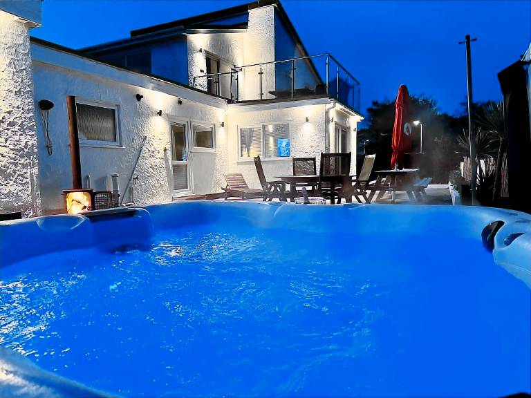House Trearddur Bay